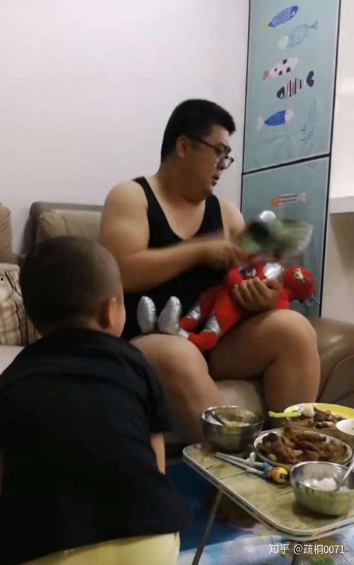 杨爸爸吃瓜,揭秘娱乐圈幕后故事
